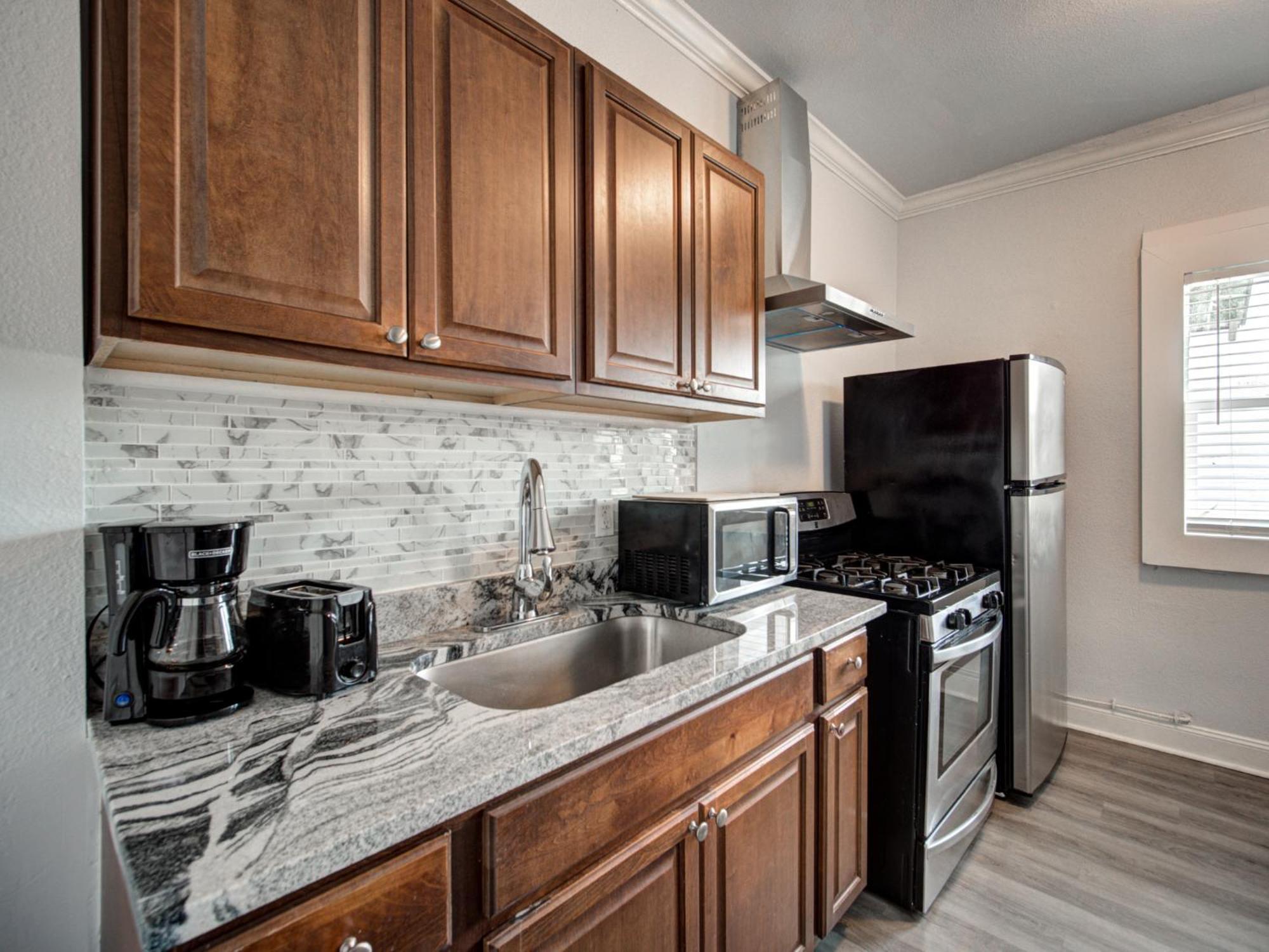 Modern Westshore Тампа Экстерьер фото