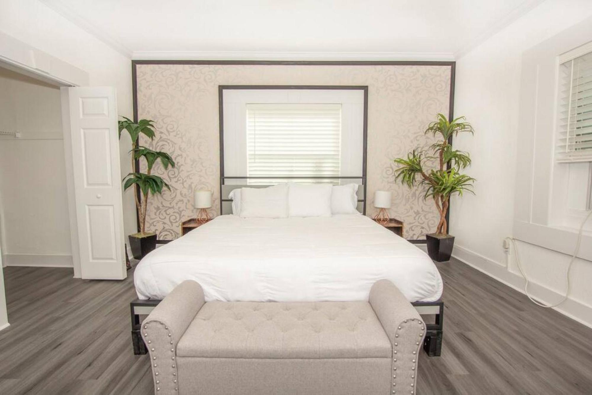 Modern Westshore Тампа Экстерьер фото