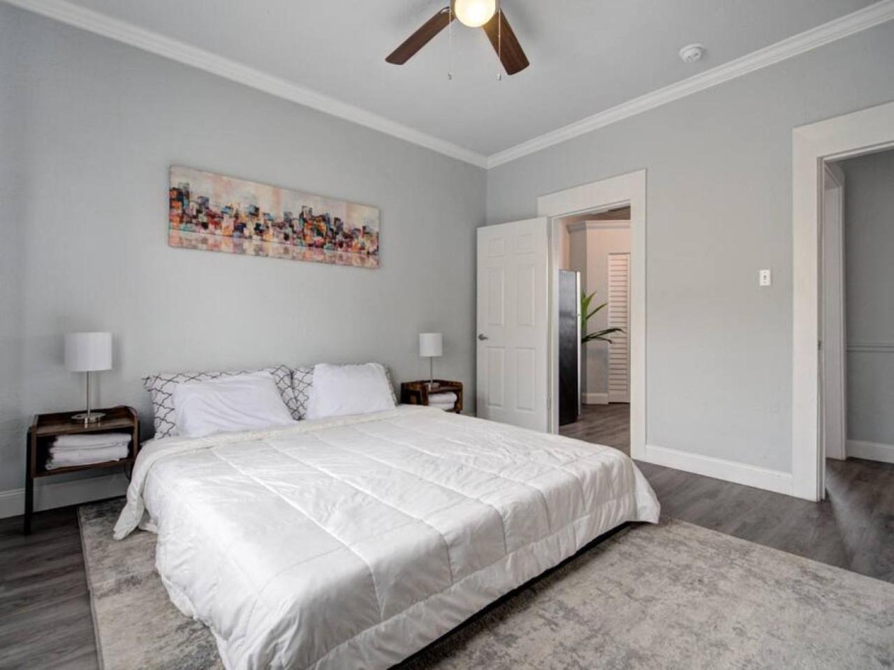 Modern Westshore Тампа Экстерьер фото