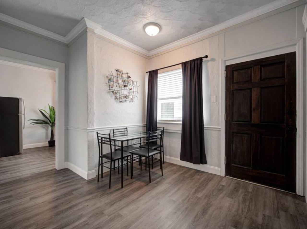 Modern Westshore Тампа Экстерьер фото