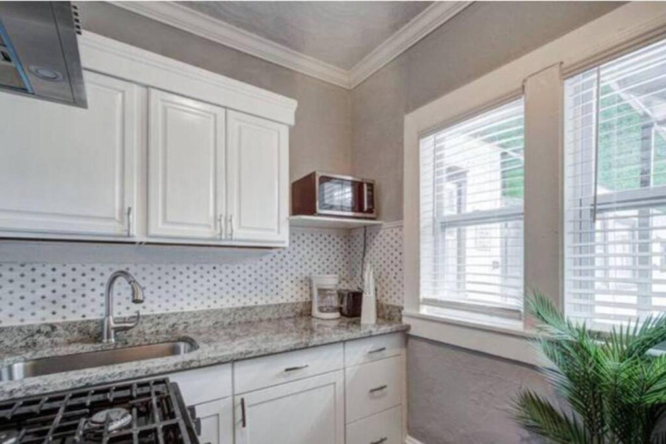 Modern Westshore Тампа Экстерьер фото