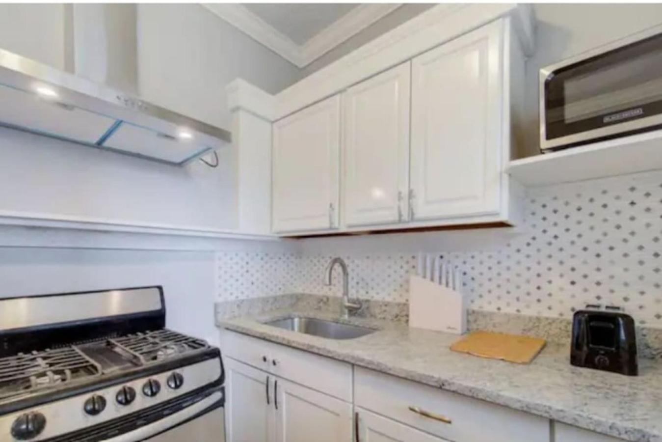 Modern Westshore Тампа Экстерьер фото